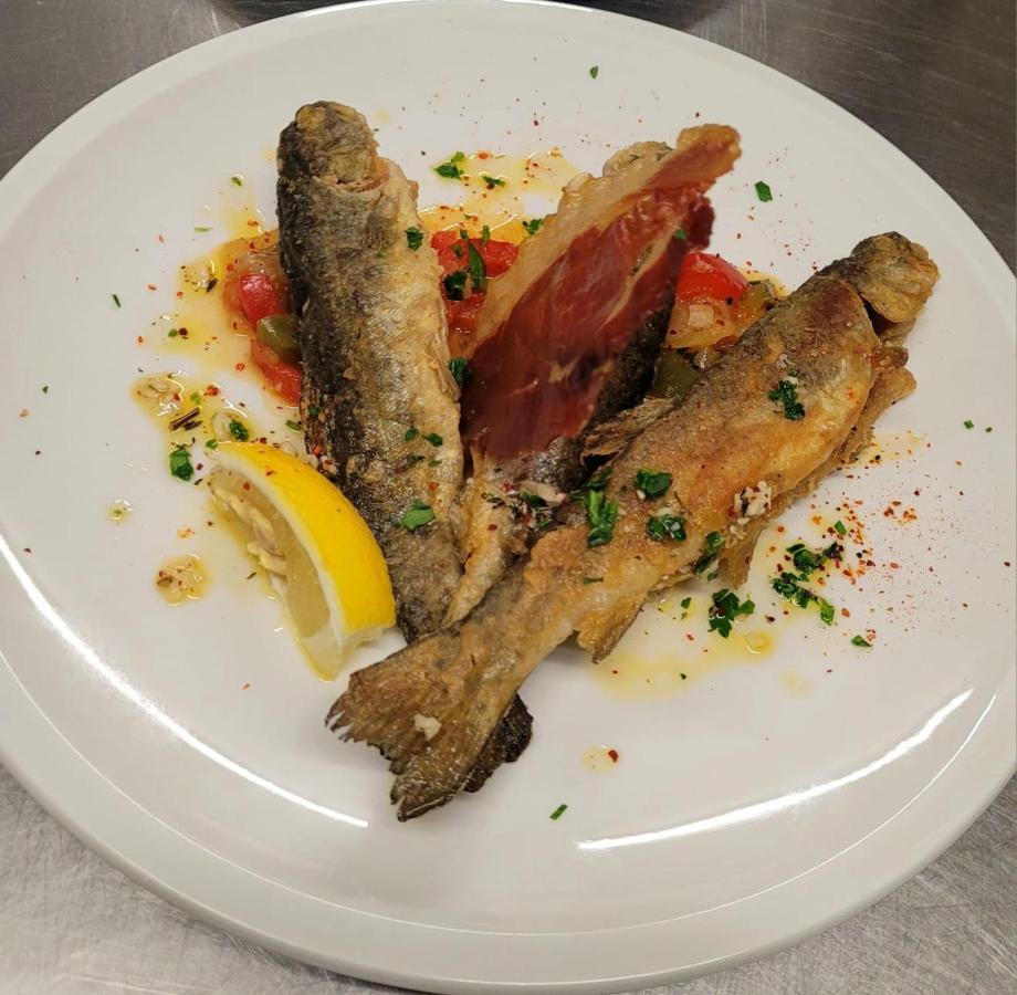 Hotel Restaurant Txistulari Itxassou Zewnętrze zdjęcie